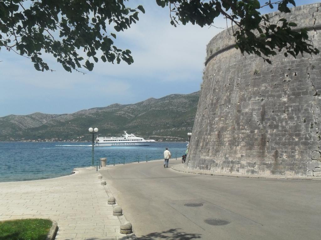 Guest House Leon Korcula Town Exterior foto