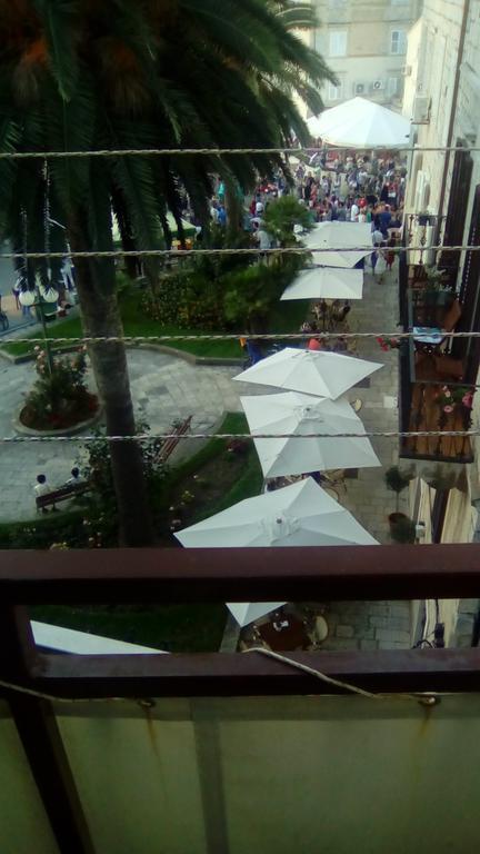 Guest House Leon Korcula Town Exterior foto