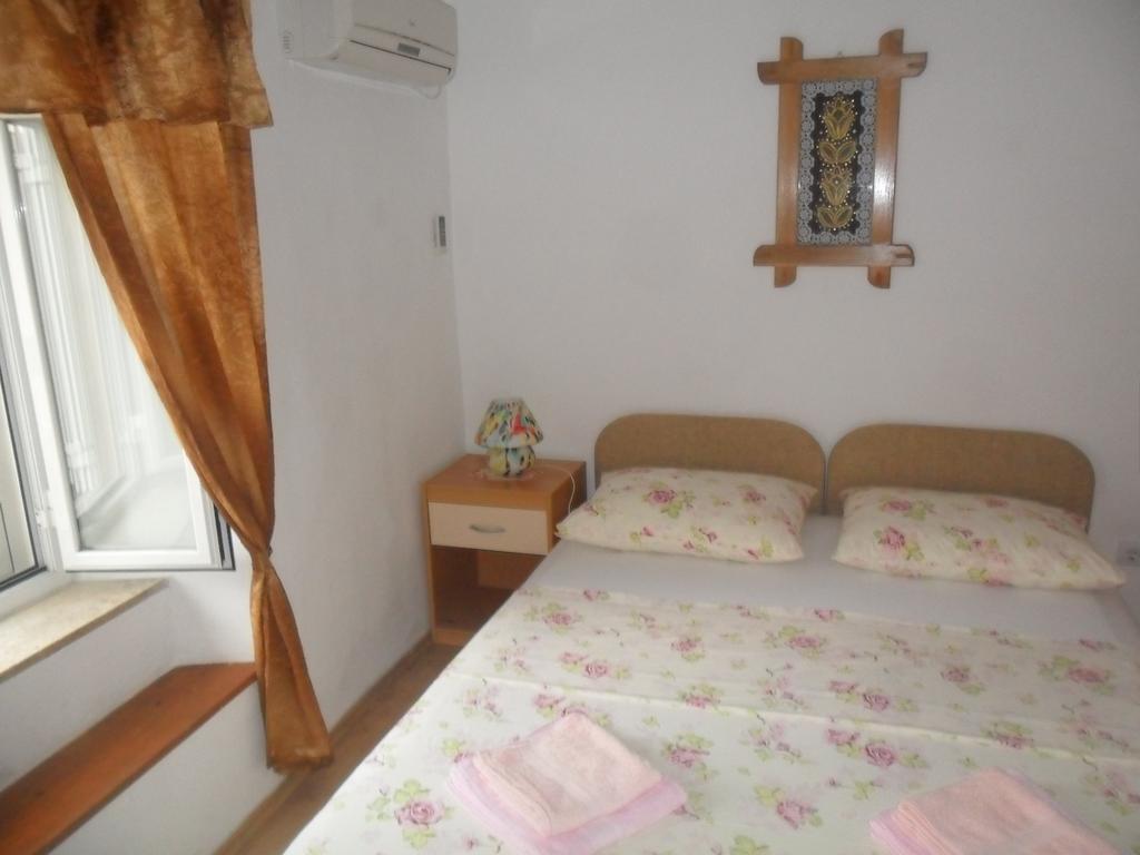 Guest House Leon Korcula Town Exterior foto